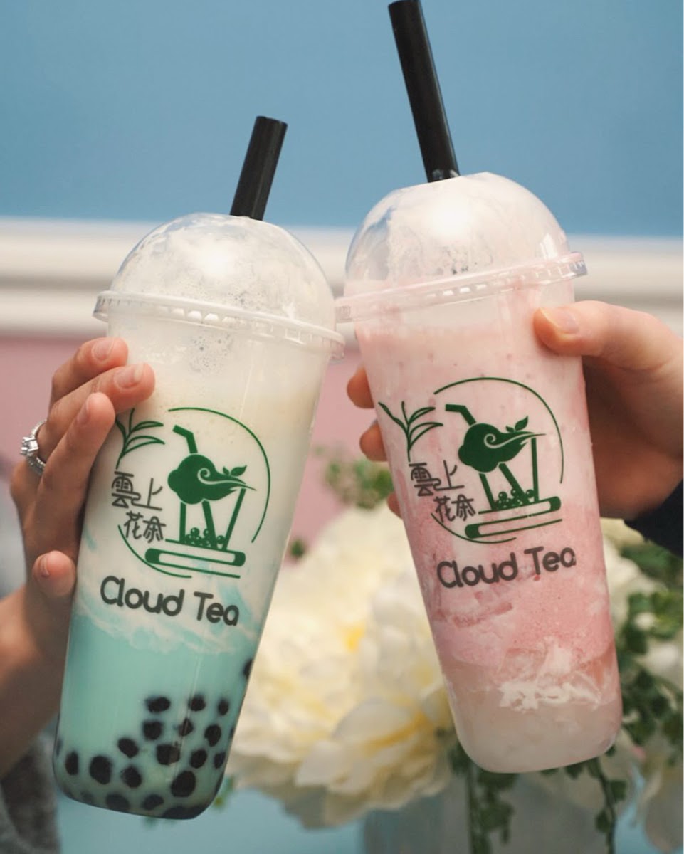 Cloud Tea-Rolling Meadow Photos 2